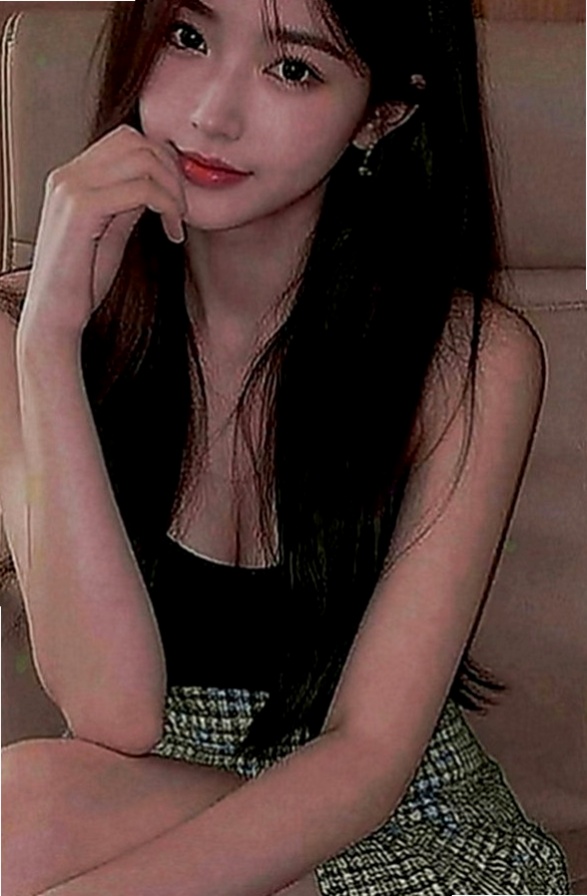 梧棲外送：函函 |騷騷少婦|164cm|55kg|D罩杯|18歲|#火爆款D奶紅牌空姐今日回臺  欲求不滿 真的太會玩臺騷浪了