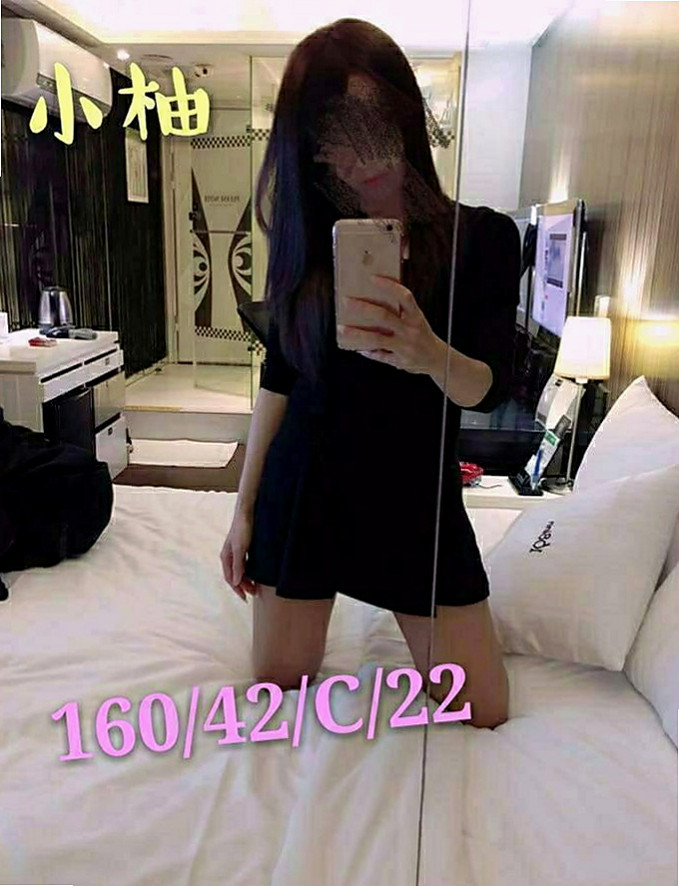 龍潭好茶外送：米亞 |國文老師|170cm|53kg|E罩杯|23歲|短期兼職  保養很好 沒贅肉 下面水很多 男朋友戰鬥力不強 比較容易早洩