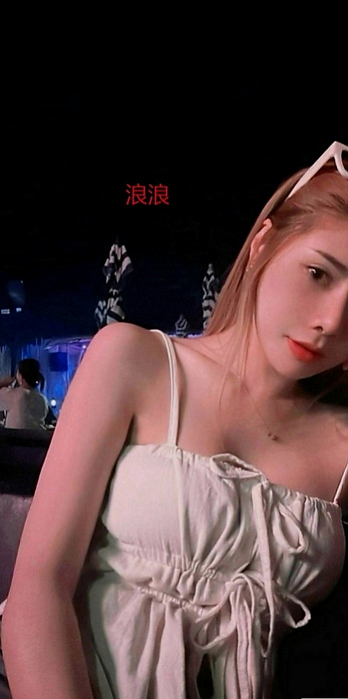 台南定點茶|全套服務：小丁 |學生妹妹|166cm|55kg|E罩杯|23歲|因為家境困難 出來賺錢 羞射等你幹 寂寞難耐