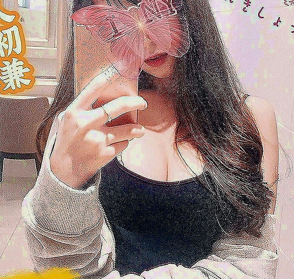 茂林外約：芮欣 |甜美大學生|169cm|43kg|E罩杯|24歲|讓你見識2女大奶閨蜜尤物淫浪樣  再加上兇兇的好身材讓人無法招架