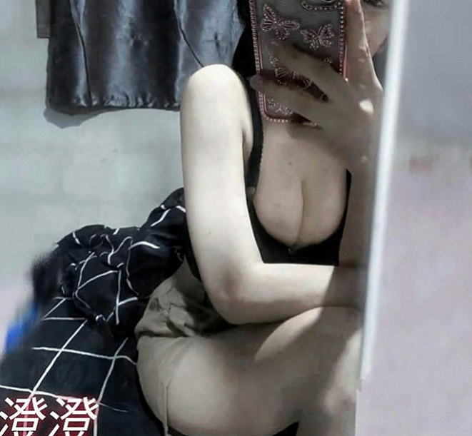 桃園外送茶|按摩：問雁 |艷麗中韓混血|170cm|50kg|C罩杯|20歲|服務內容：舔奶頭、舔蛋蛋、舔全身、共浴、作愛、蠢蠢欲動 妹妹屬於熱情open的個性 先出來做